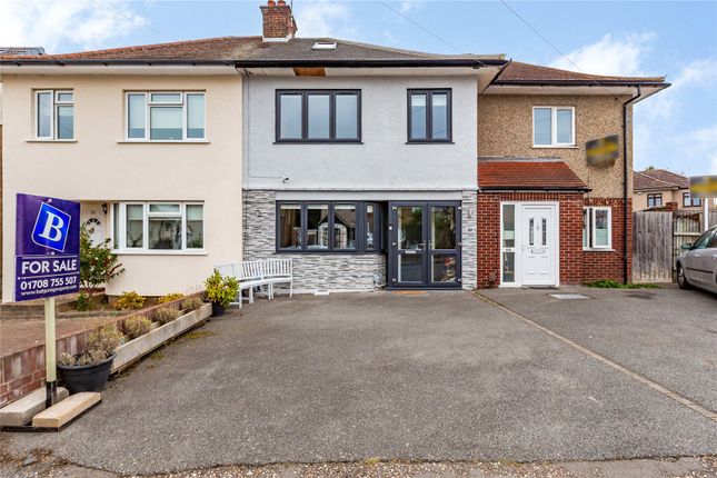 Thumbnail Terraced house for sale in Firbank Road, Romford