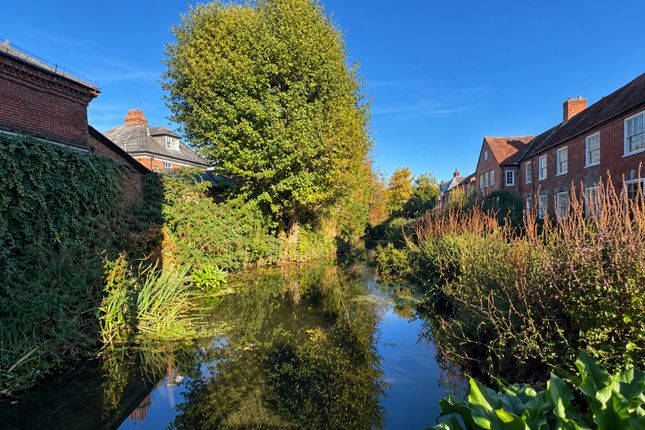 1, Romsey photo 2