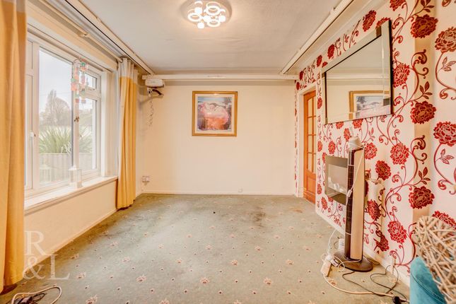 242, Farnborough Road, Nottingham photo 4