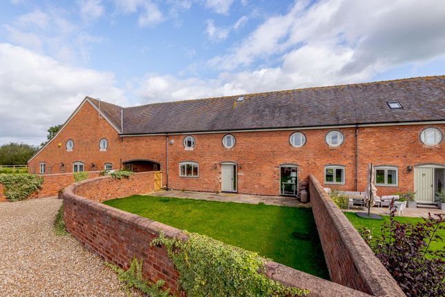 2 Cooks Pit Barns Woodhey Lane, Nantwich photo 2