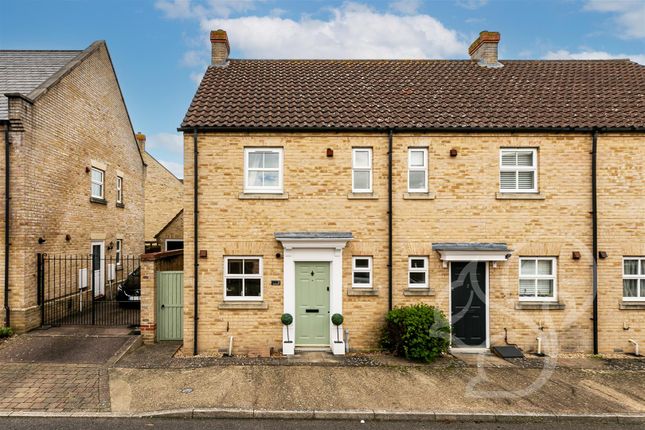 End terrace house for sale in Willow Way, Bury St. Edmunds