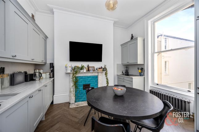 First And Second Floor Flat, 27, Lansdowne Place, Hove photo 3