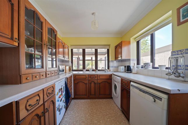 8, Ings Way, Sheffield photo 4