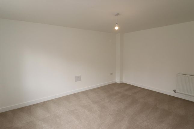 71, Blenheim Avenue, Brough photo 4