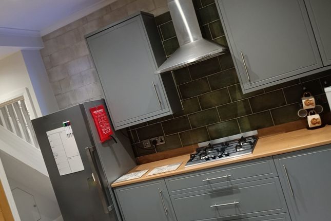 67, Kingsway, Enfield photo 5