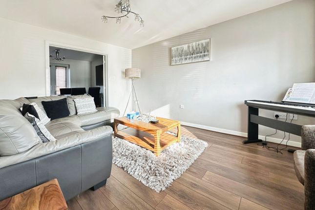 33, Sandpit Drive, Leicester photo 2