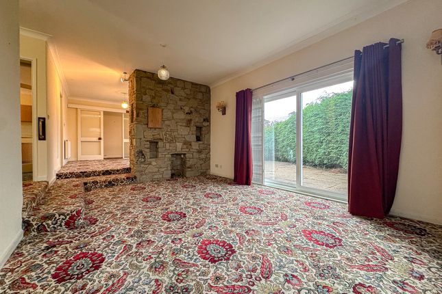 6 Canon Rise, Hereford photo 2
