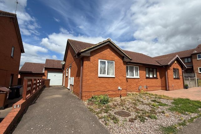 2-bed house on 57, Hedgeway, Northampton, £225,000