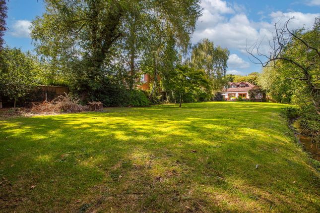 5-bed house on Willowbrook House, 6, Woodhouse Road, Loughborough, £900,000