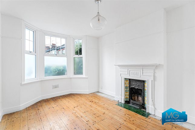 Grange Avenue, London photo 4