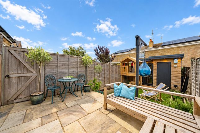 64, Green Lane, Bovingdon photo 4