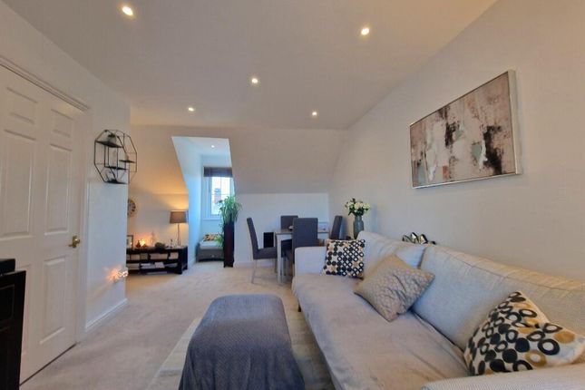 70, Cherry Orchard, Southminster photo 3