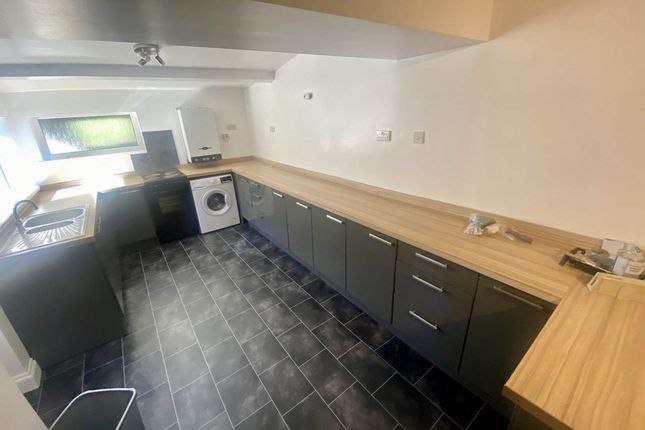 Fd9A9080-Afba-44Dd-9Cf4-1E999983E7Ed (1)