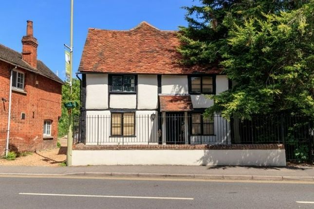 Studio house on 24, High Street, Twyford, £500,000