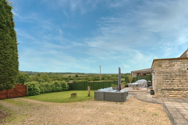 2, Shipton Cross Rds Cottage, Shipton Oliffe, Cheltenham photo 4