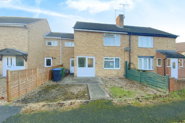 Thumbnail Terraced house for sale in Avon Crescent, Alcester