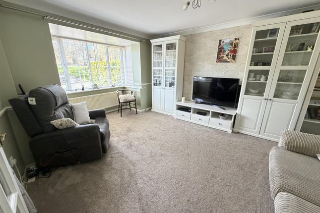 14, Edgehill Drive, Daventry photo 4