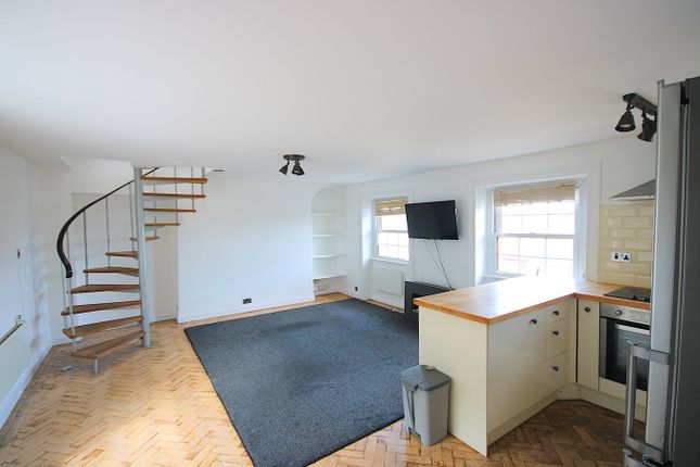 7, Magnolia Flats, Regent Road, Jersey photo 2