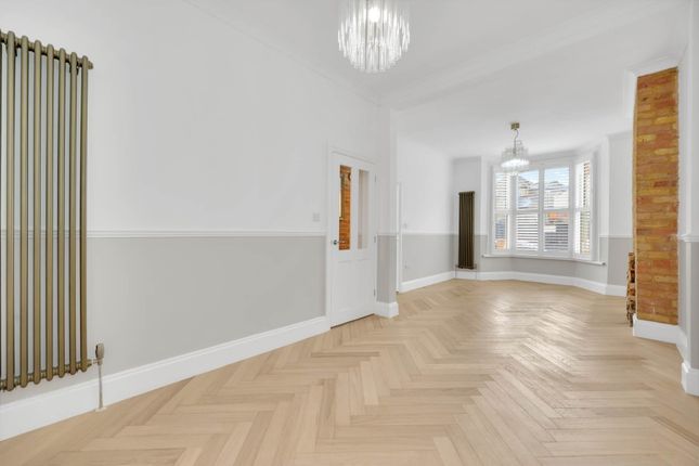 13, Tyndall Road, London photo 2