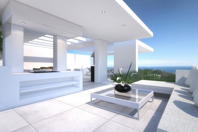 Apartment for sale in Ojen, Marbella Area, Costa Del Sol