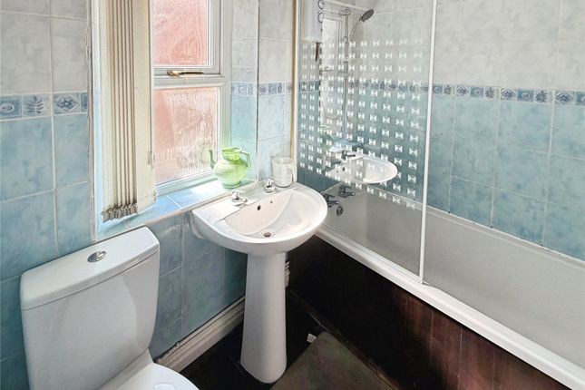 29, Victoria Road, South Yorkshire photo 4