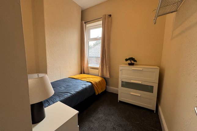 218, King Street, Stoke-on-Trent photo 3