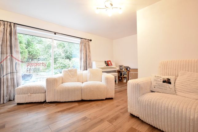 19 Wiseman Road, Elgin photo 3