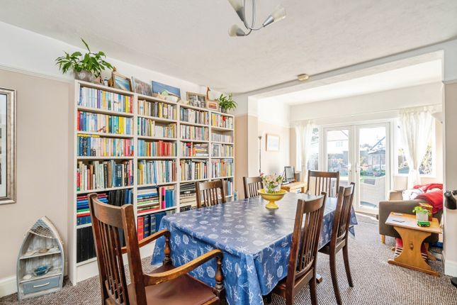 24, Southdown Road, West Sussex photo 3
