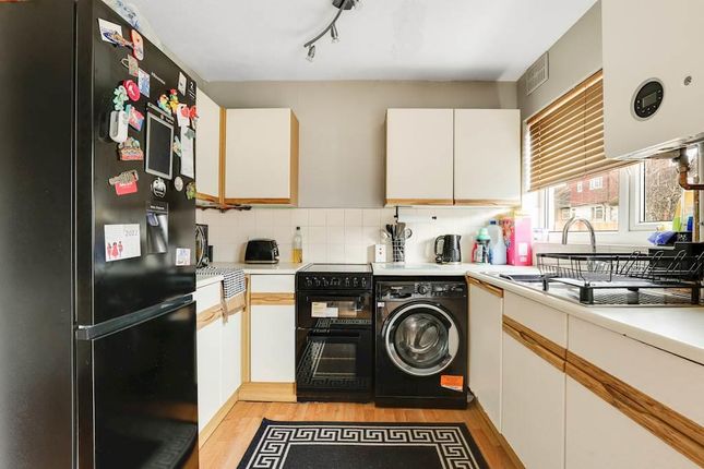 46, Waverley Road, London photo 4
