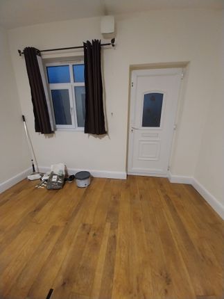 Flat 1, Higham Hill Road, Walthamstow photo 5