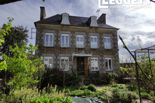 Thumbnail Villa for sale in Landelles-Et-Coupigny, Calvados, Normandie