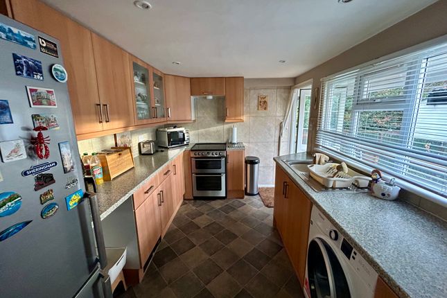 13 Ludgate House, Hornbeam Lane, London photo 3