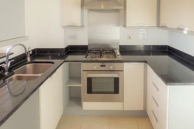 24, Olliver Acre, Littlehampton photo 2
