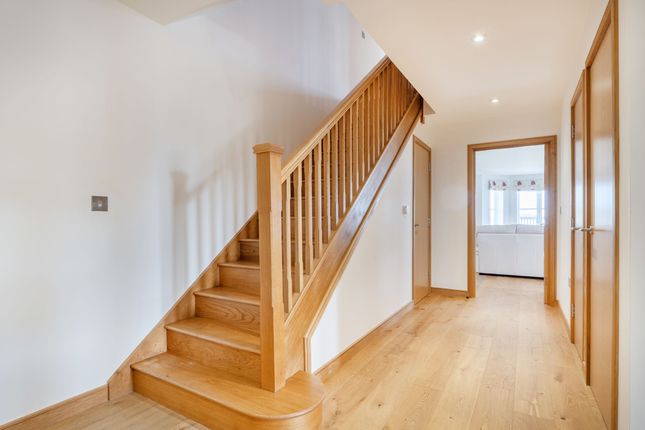 9 Queen Mary House, Falmouth photo 4
