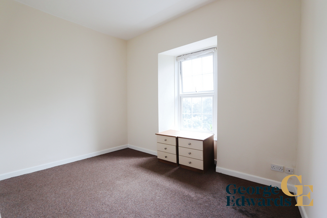 Thumbnail Flat to rent in Hill Street, Haverfordwest