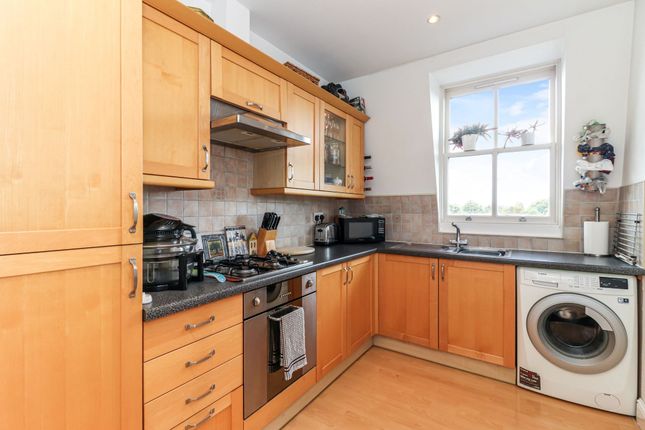 Flat 35, Leavesden Court Mallard Road, Abbots Langley photo 5