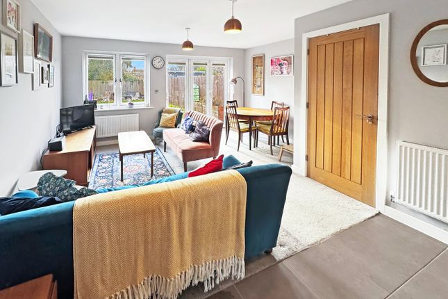 4, Phillips Way, Amersham photo 3