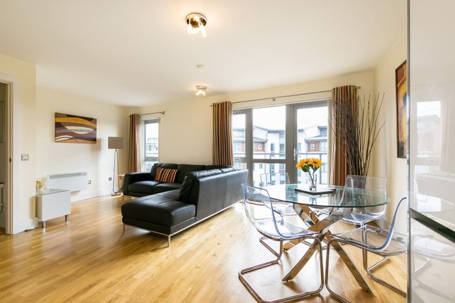 Thumbnail Flat for sale in Harbours Edge, 12 Hotwell Road, Bristol
