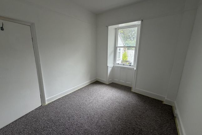 19b, Regent Terrace, Penzance photo 4