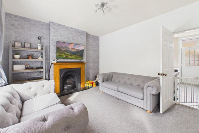 3, Balfour Street, Bingley photo 3