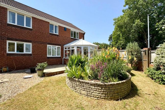 29, Heron Road, Devon photo 2