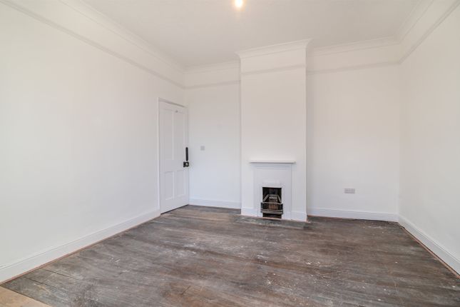 53, Main Road, Portskewett, Caldicot photo 4