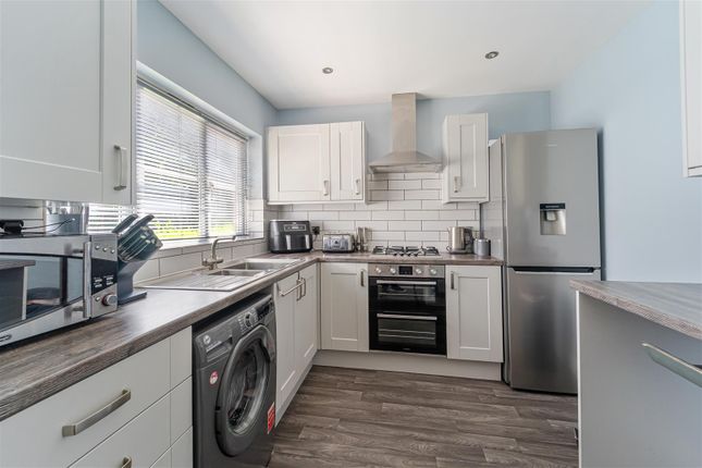 26, Saxon Court, Weston-Super-Mare photo 4