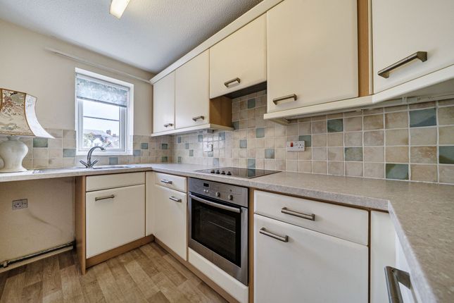 20 Ganderton Court, Pershore photo 2