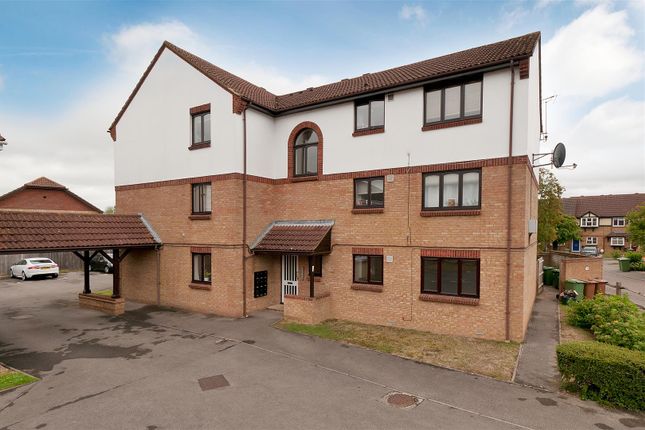 19, The Ridings, Paddock Wood photo 2