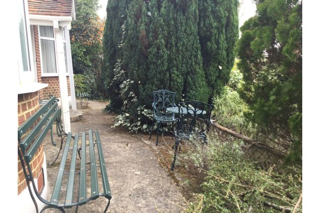 16, Eaton Road, Poole photo 5