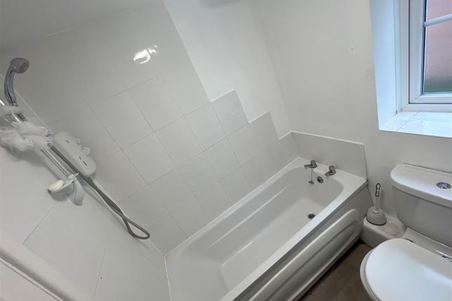 Flat for sale in Belgrave Mansions, 24A Park Street, Hull
