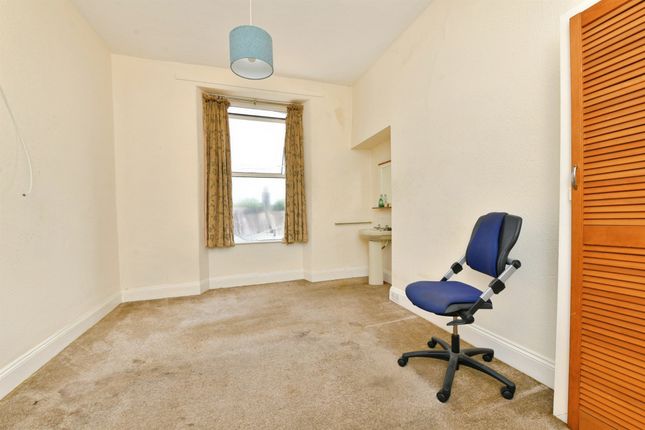 13, Wilton Street, Plymouth photo 3
