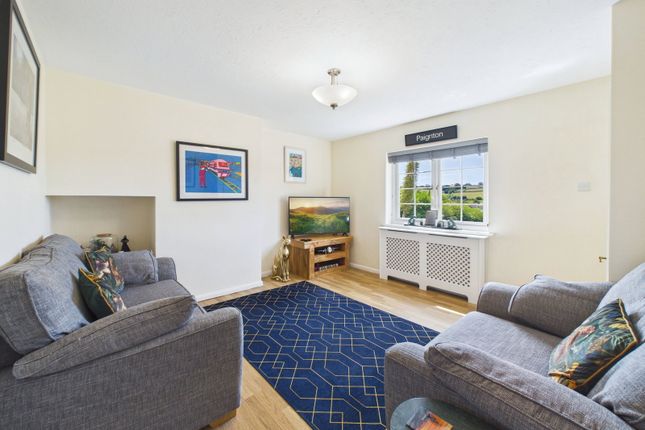 6, Hillrise, Brixham photo 3