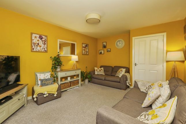 10, Black Hereford Way, Retford photo 4